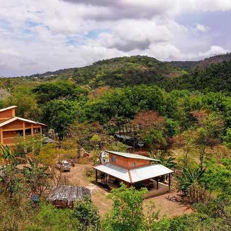 Chale Sossego E Casa Flora Villa Alto Paraiso de Goias Exterior photo